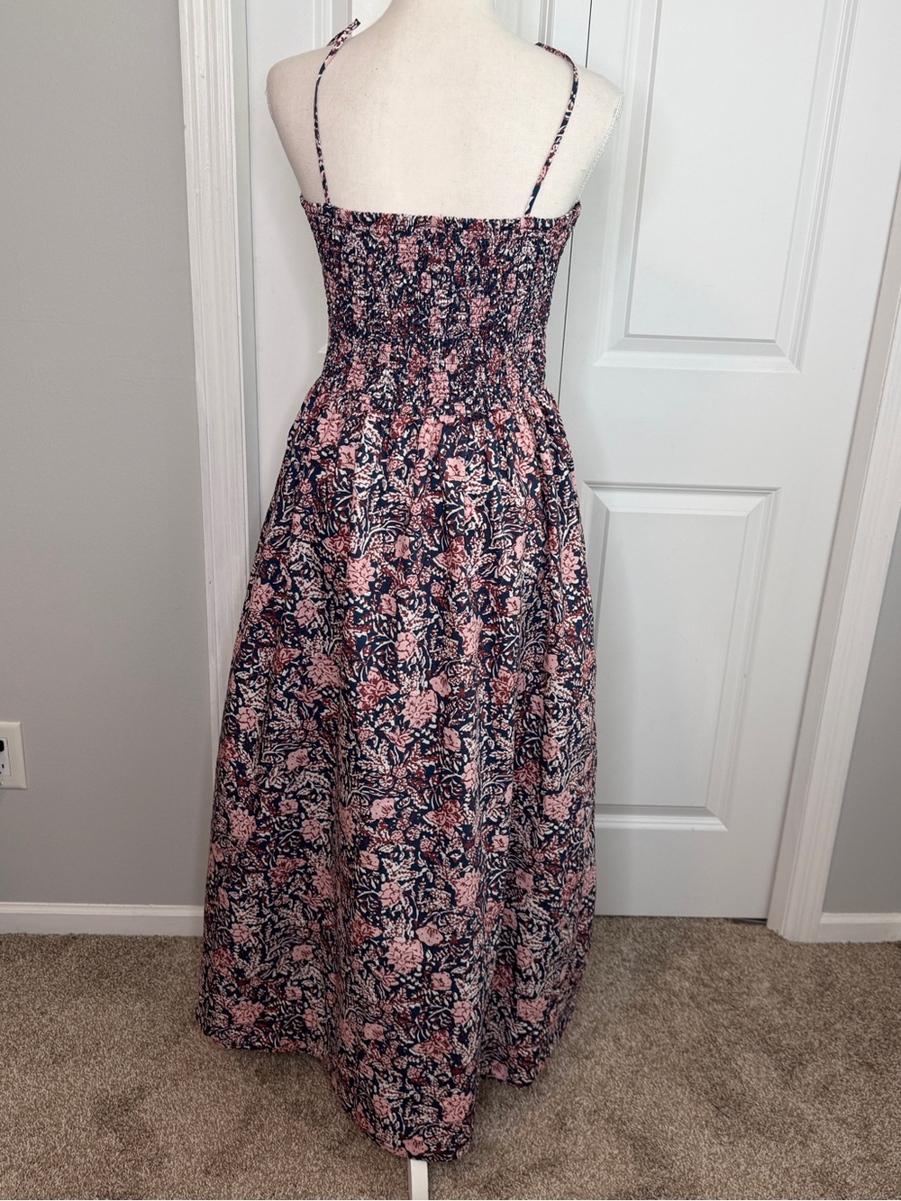 Ann Taylor Blue Pink Floral Smocked Flare Midi Dress 10 Spaghetti Straps Pockets - Picture 8 of 11